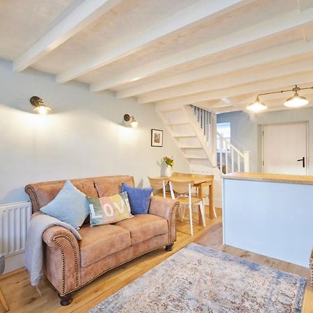 Hinderwell Host & Stay - Honey Cottage מראה חיצוני תמונה