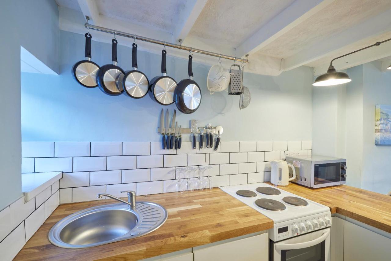 Hinderwell Host & Stay - Honey Cottage מראה חיצוני תמונה