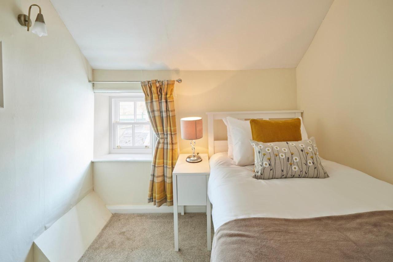 Hinderwell Host & Stay - Honey Cottage מראה חיצוני תמונה
