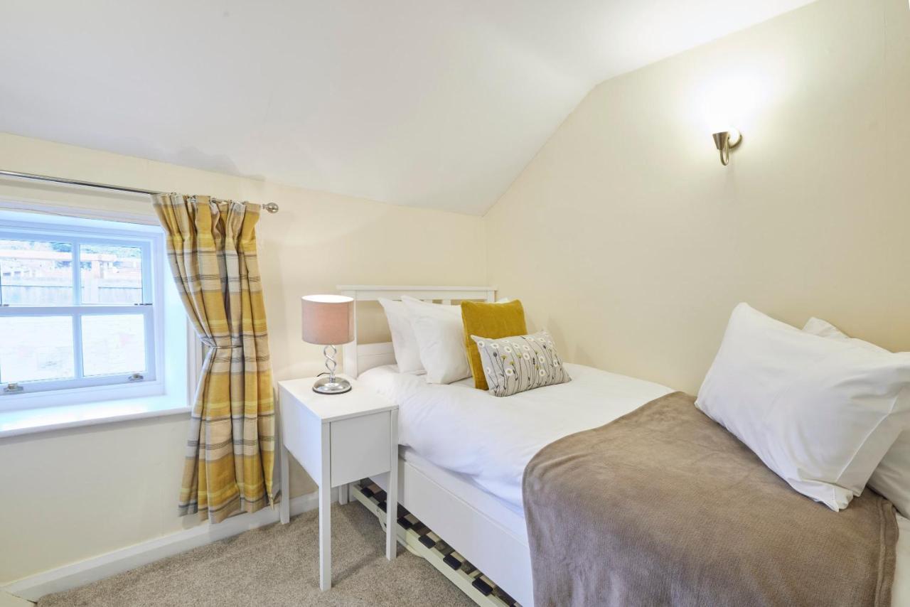 Hinderwell Host & Stay - Honey Cottage מראה חיצוני תמונה